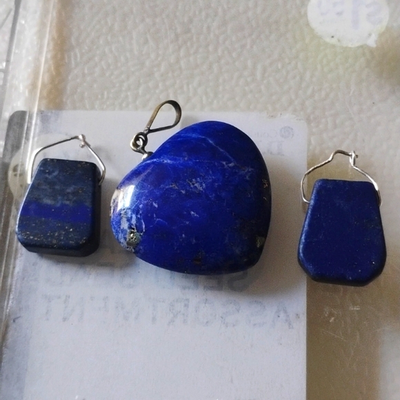 ππMagnificent!/Lapis lazuli pendant setππ - Picture 4 of 8
